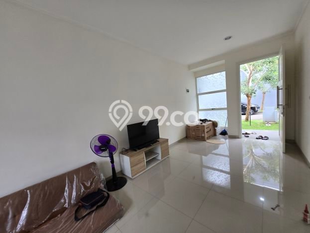 HARGA TERBAIK! Rumah area Cikupa, 3 KT, Area Sejuk, Luas 102m² LB 96m² HARGA TERBAIK! Rumah area Cikupa, 3 KT, Area Sejuk, Luas 102m² LB 96m²