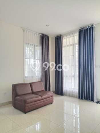 Jarang Ada! Rumah Kontrakan 4 Kamar Nyaman Siap Huni Suvarna Sutera Jarang Ada! Rumah Kontrakan 4 Kamar Nyaman Siap Huni Suvarna Sutera
