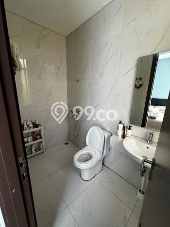 Dijual Hunian Rumah Terawat 4 KT di Suvarna Sutera, Tangerang Dijual Hunian Rumah Terawat 4 KT di Suvarna Sutera, Tangerang