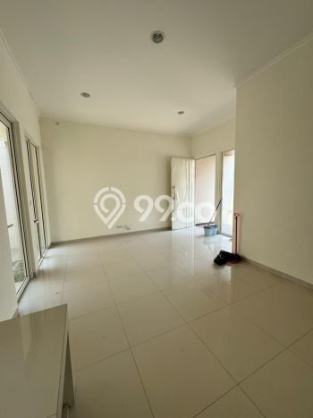 Rumah Luas Asri 4 KT Siap Huni di Suvarna Sutera Tangerang Rumah Luas Asri 4 KT Siap Huni di Suvarna Sutera Tangerang