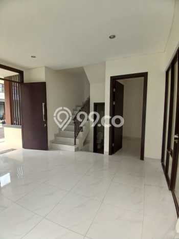 Lokasi strategis! Rumah siap huni dikontrakkan di Cikupa LB 93m2 Lokasi strategis! Rumah siap huni dikontrakkan di Cikupa LB 93m2