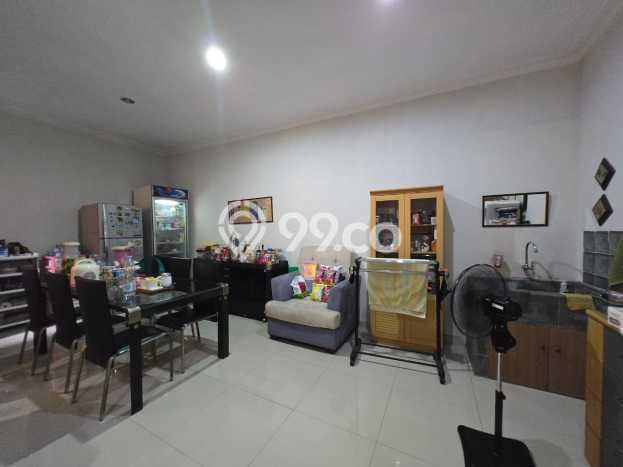 Rumah Luas Asri 3 KT Siap Pakai di Suvarna Sutera Tangerang Rumah Luas Asri 3 KT Siap Pakai di Suvarna Sutera Tangerang