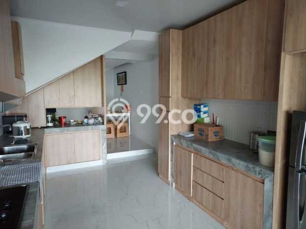 Hunian Mewah LB 300m2 Siap Pakai Desain Elegan di Cikupa Citra Raya, Tangerang Hunian Mewah LB 300m2 Siap Pakai Desain Elegan di Cikupa Citra Raya, Tangerang