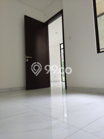 Disewakan Segera Rumah Kondisi Baik di Area Cikupa, Tangerang Disewakan Segera Rumah Kondisi Baik di Area Cikupa, Tangerang