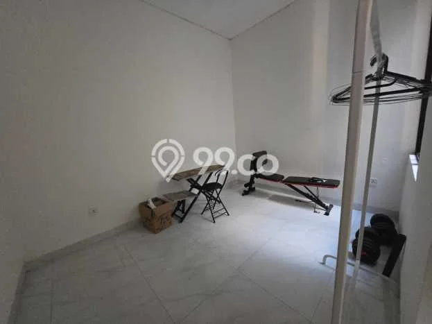Rumah Sewa Tangerang LT 66m2 LB 79m2 Area Suvarna Sutera Rumah Sewa Tangerang LT 66m2 LB 79m2 Area Suvarna Sutera