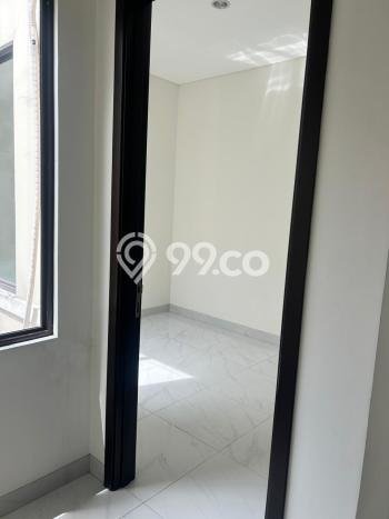 Disewakan! Rumah 3 Kamar Tidur &
2 Kamar Mandi di Suvarna Sutera, Tangerang Disewakan! Rumah 3 Kamar Tidur &
2 Kamar Mandi di Suvarna Sutera, Tangerang