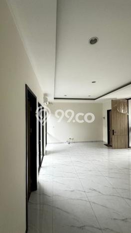 Dijual Hunian Rumah Terawat 4 KT di Suvarna Sutera, Tangerang Dijual Hunian Rumah Terawat 4 KT di Suvarna Sutera, Tangerang