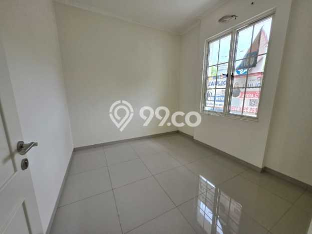 Rumah Minimalis 3 KT LT 180m2 di Suvarna Sutera Rumah Minimalis 3 KT LT 180m2 di Suvarna Sutera