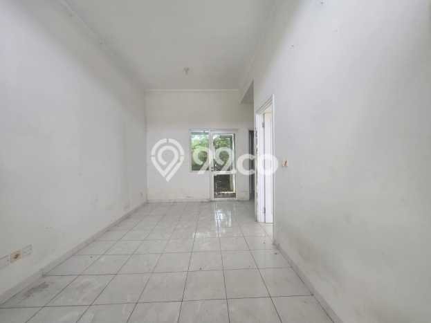 Dijual Hunian Rumah Terawat 2 Kamar di Suvarna Sutera, Tangerang Dijual Hunian Rumah Terawat 2 Kamar di Suvarna Sutera, Tangerang