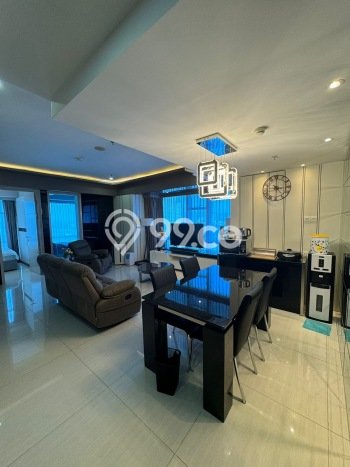 Paling Dicari! Apartemen Premium Dijual di Pakuwon Indah Punya 3 Bedroom Paling Dicari! Apartemen Premium Dijual di Pakuwon Indah Punya 3 Bedroom