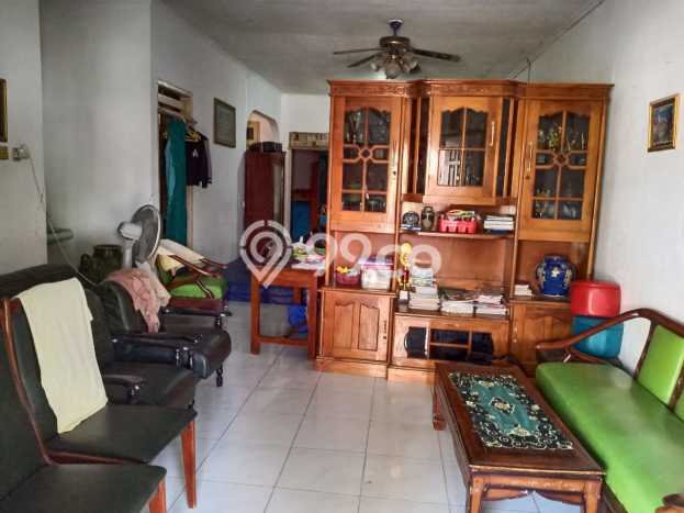 Rumah Siap Disurvey lokasi Rungkut, Surabaya, LT 175m2m² Bangunan 175m2m² Rumah Siap Disurvey lokasi Rungkut, Surabaya, LT 175m2m² Bangunan 175m2m²