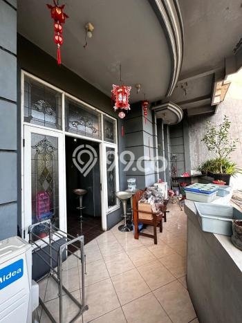 Ruko Kawasan Dharma Husada, Luas 210m2m², Jalan Utama, Lokasi Ramai Ruko Kawasan Dharma Husada, Luas 210m2m², Jalan Utama, Lokasi Ramai