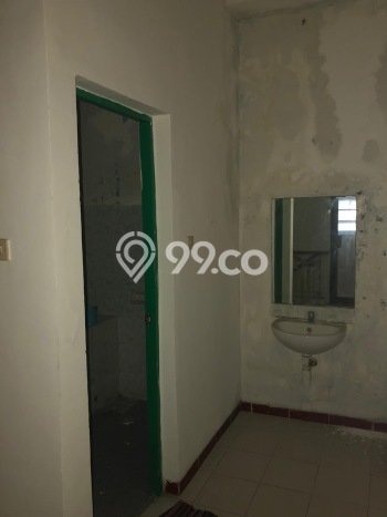 Ruko Dijual di Surabaya LT 72m2 & LB 324m2 Lokasi Terbaik! Ruko Dijual di Surabaya LT 72m2 & LB 324m2 Lokasi Terbaik!