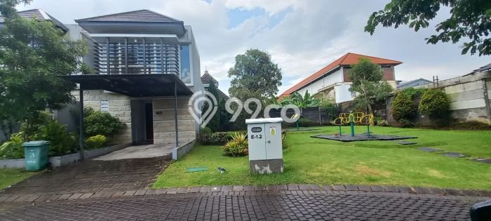 For Sale Rumah 2 Kamar Lokasi Strategis Bagus dan Strategis di Sambikerep For Sale Rumah 2 Kamar Lokasi Strategis Bagus dan Strategis di Sambikerep