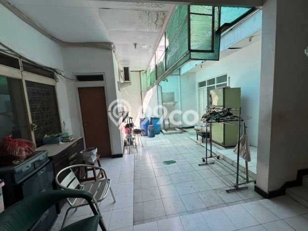 Rumah Minimalis 5 KT di ngagel Surabaya Unfurnished Rumah Minimalis 5 KT di ngagel Surabaya Unfurnished