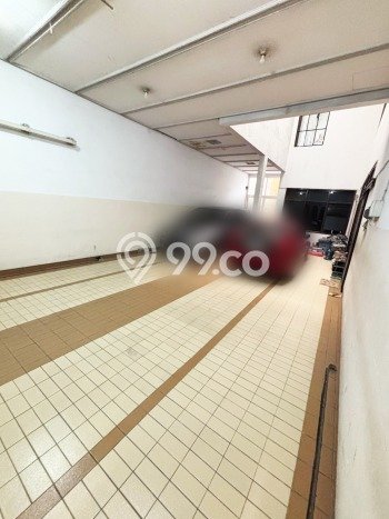 Rumah Elit LB 800m2 Siap Pakai Desain Elegan di Dharma Husada, Surabaya Rumah Elit LB 800m2 Siap Pakai Desain Elegan di Dharma Husada, Surabaya
