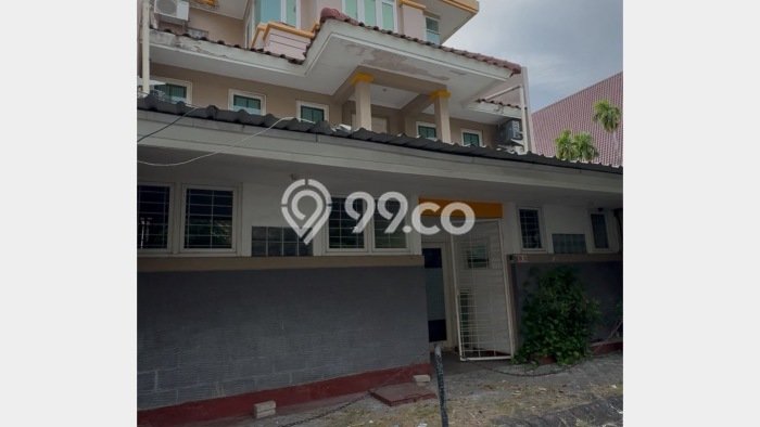 Area Ramai! Komersial Dijual di Wonokromo untuk Bisnis Luas Bangunan 420m2 Area Ramai! Komersial Dijual di Wonokromo untuk Bisnis Luas Bangunan 420m2