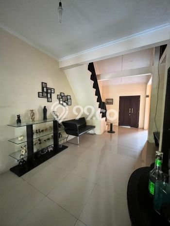SIAP HUNI! Rumah Asri di Karangploso, LT 439m2m² LB 300m2m² SIAP HUNI! Rumah Asri di Karangploso, LT 439m2m² LB 300m2m²