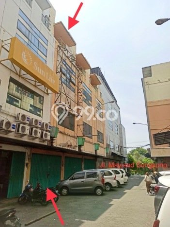 Ruko Dijual di Surabaya LT 72m2 & LB 324m2 Lokasi Terbaik! Ruko Dijual di Surabaya LT 72m2 & LB 324m2 Lokasi Terbaik!