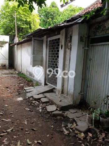 Jual Rumah Minimalis Bagus Punya 2 KT di Genteng Surabaya SHM Jual Rumah Minimalis Bagus Punya 2 KT di Genteng Surabaya SHM