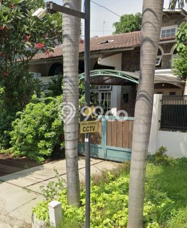 Hunian Mewah Dijual LT 252m2 di Kebayoran Lama, Jakarta Selatan Hunian Mewah Dijual LT 252m2 di Kebayoran Lama, Jakarta Selatan