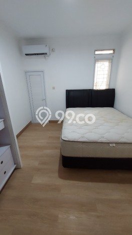 Rumah Minimalis area BSD Griya Loka, Tangerang, Luas 112m² LB 70m² Rumah Minimalis area BSD Griya Loka, Tangerang, Luas 112m² LB 70m²
