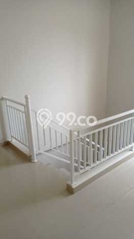 Rumah Asri LB 120m² View Kota di Serpong, Tangerang Selatan Rumah Asri LB 120m² View Kota di Serpong, Tangerang Selatan