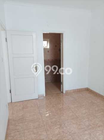 Rumah Strategis di Gading Serpong, Tangerang, Luas 137m² Bangunan 160m² - HARGA NEGO! Rumah Strategis di Gading Serpong, Tangerang, Luas 137m² Bangunan 160m² - HARGA NEGO!