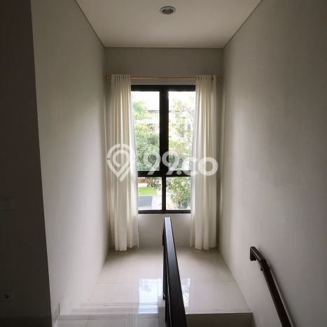 Rumah 3 KT 3 KM di Lokasi BSD Eminent, Tangerang Rumah 3 KT 3 KM di Lokasi BSD Eminent, Tangerang