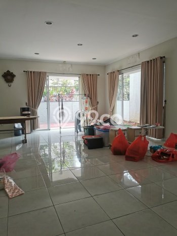 Rumah EXCLUSIVE! di BSD De Park, Tangerang, LT 210m² Bangunan 180m², HARGA SPESIAL Rumah EXCLUSIVE! di BSD De Park, Tangerang, LT 210m² Bangunan 180m², HARGA SPESIAL