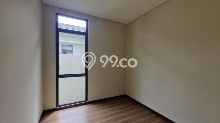 DIJUAL CEPAT! Rumah Minimalis di BSD, Tangerang, LT 180m² LB 242m² NEGO! DIJUAL CEPAT! Rumah Minimalis di BSD, Tangerang, LT 180m² LB 242m² NEGO!