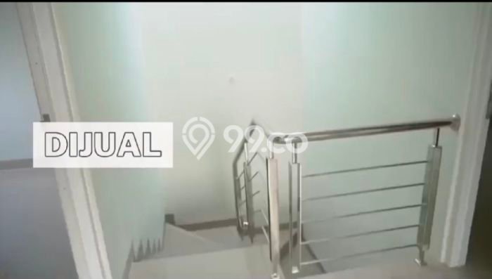 Dijual Rumah Strategis Bagus Punya 4 KT di Godean Sleman - Dijual Rumah Strategis Bagus Punya 4 KT di Godean Sleman -