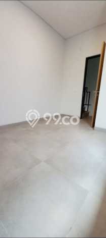 Rumah di BSD City, Lingkungan Strategis, 4 KT Rumah di BSD City, Lingkungan Strategis, 4 KT