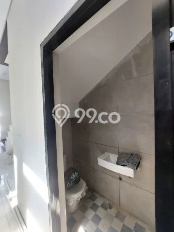 For Sale Hunian Rumah Terawat 4 KT di Serpong Villa Melati Mas, Tangerang Selatan For Sale Hunian Rumah Terawat 4 KT di Serpong Villa Melati Mas, Tangerang Selatan