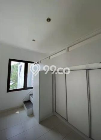 DIJUAL CEPAT! Rumah area Gading Serpong Serenade Lake, Tangerang, Luas 180m² Bangunan 191m² BISA KPR! DIJUAL CEPAT! Rumah area Gading Serpong Serenade Lake, Tangerang, Luas 180m² Bangunan 191m² BISA KPR!
