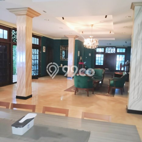 For Sale! Luxury House LT 682m2 Desain Modern di Pondok Indah For Sale! Luxury House LT 682m2 Desain Modern di Pondok Indah