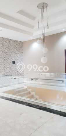 Jual Rumah Luas Elegan Dengan View Cantik di Kalideres, Jakarta Barat Jual Rumah Luas Elegan Dengan View Cantik di Kalideres, Jakarta Barat