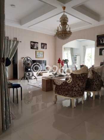 Siap Huni Hunian Elit 6 Kamar di Pamulang Dekat ke Mana Pun Siap Huni Hunian Elit 6 Kamar di Pamulang Dekat ke Mana Pun