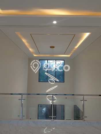 Rumah Luxury Modern Siap Huni di Radio Dalam Jakarta Selatan Rumah Luxury Modern Siap Huni di Radio Dalam Jakarta Selatan