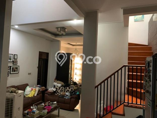 Rumah Mewah LB 200m2 Siap Pakai Desain Elegan di Bintaro, Jakarta Selatan Rumah Mewah LB 200m2 Siap Pakai Desain Elegan di Bintaro, Jakarta Selatan