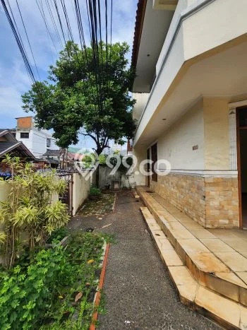 For Sale! Luxury House LT 291m2 Desain Modern di Pegangsaan For Sale! Luxury House LT 291m2 Desain Modern di Pegangsaan