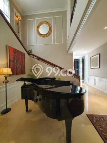 Rumah Elit Modern Tanpa Renovasi di Permata Hijau Jakarta Selatan Rumah Elit Modern Tanpa Renovasi di Permata Hijau Jakarta Selatan