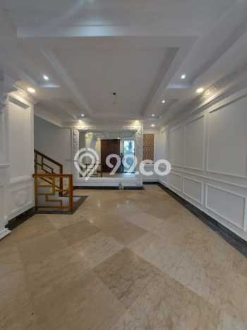 Hunian Elit LB 350m2 Siap Huni Desain Elegan di Veteran, Jakarta Selatan Hunian Elit LB 350m2 Siap Huni Desain Elegan di Veteran, Jakarta Selatan