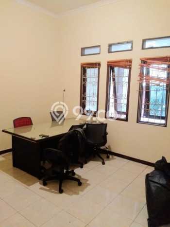 Siap Huni Hunian Elit 6 Kamar di Tebet Dekat ke Mana Pun Siap Huni Hunian Elit 6 Kamar di Tebet Dekat ke Mana Pun