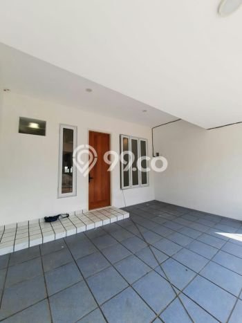Rumah Modern 3 KT LT 71m2 di Petukangan Rumah Modern 3 KT LT 71m2 di Petukangan