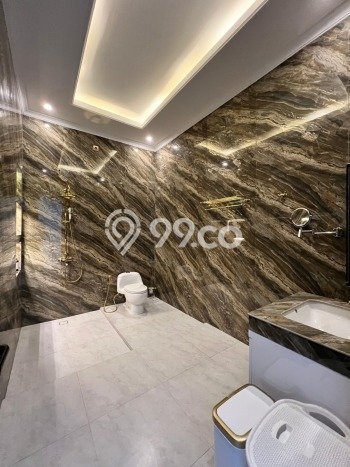 Ready to Use! Premium House LT 406m2 Desain Elegan di Pondok Indah Ready to Use! Premium House LT 406m2 Desain Elegan di Pondok Indah