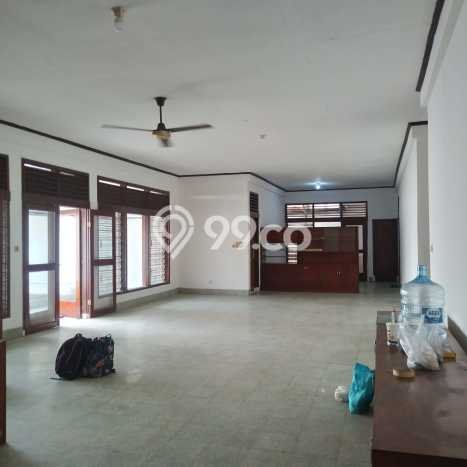 Disewakan Hunian Konsep Minimalis di Cilandak Jakarta Selatan dengan 6 Kamar Disewakan Hunian Konsep Minimalis di Cilandak Jakarta Selatan dengan 6 Kamar