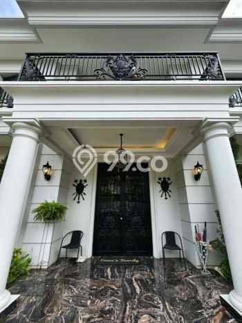 Jual Rumah Mewah Megah Dengan View Eksklusif di Pondok Indah, Jakarta Selatan Jual Rumah Mewah Megah Dengan View Eksklusif di Pondok Indah, Jakarta Selatan