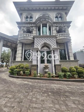 Rumah Luxury Modern Tanpa Renovasi di Sentul City Bogor Rumah Luxury Modern Tanpa Renovasi di Sentul City Bogor