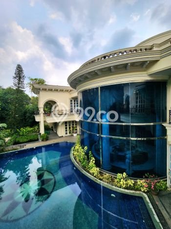 Hunian Elit LB 2700m2 Siap Pakai Desain Elegan di Pondok Indah, Jakarta Selatan Hunian Elit LB 2700m2 Siap Pakai Desain Elegan di Pondok Indah, Jakarta Selatan